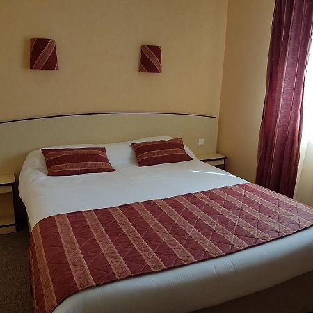 Logis Hotel Le Florina Sainte-Florine Екстериор снимка