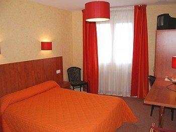 Logis Hotel Le Florina Sainte-Florine Екстериор снимка